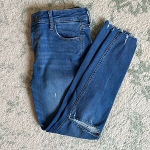 Old Navy Distressed Rockstar Skinny Jeans